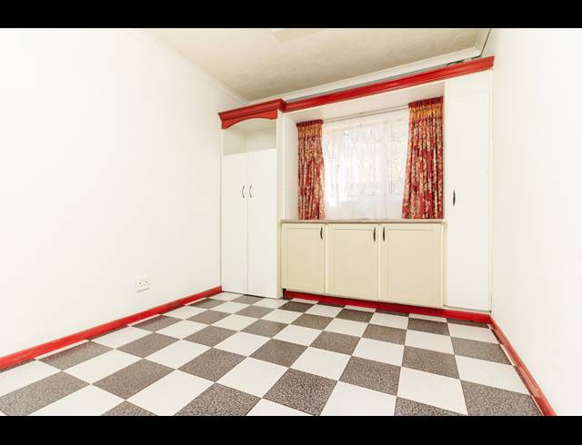 2 BEDROOM HOUSE RENTED IN HAVENSIDE